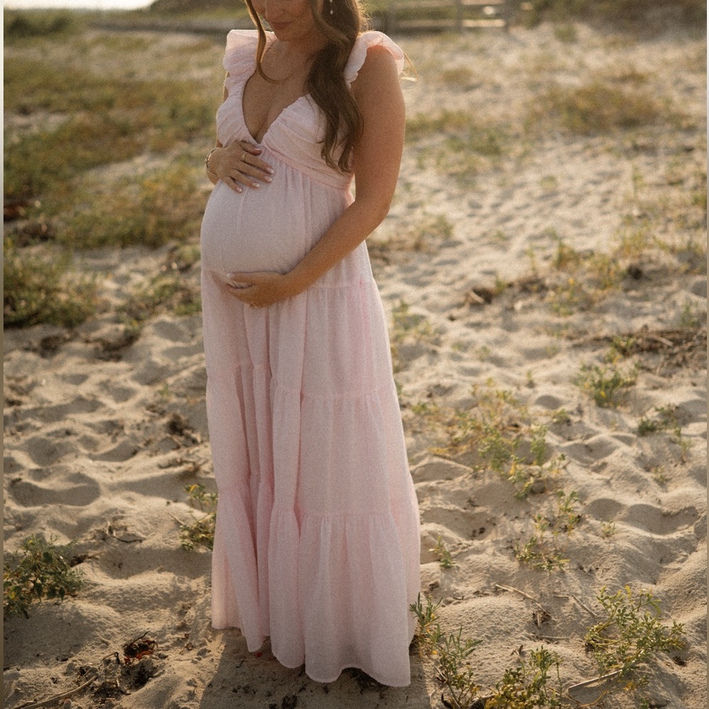 Katy Pleated Bodice Maxi Dress in Light Pink - Bump Friendly!